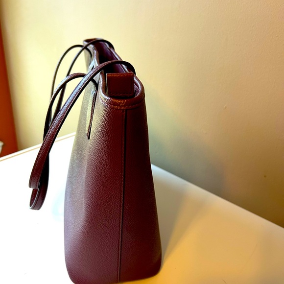 Kate Spade Burgundy tote large - Picture 3 of 7